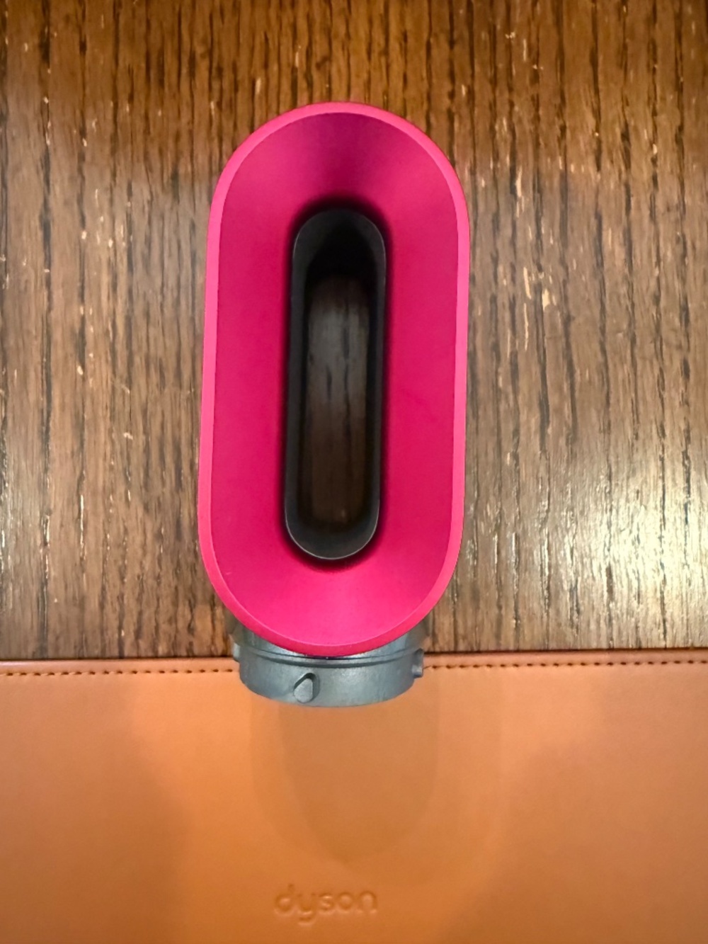 Dyson Airwrap Multi Styler Bundle in Fuschia/Nickel with case - Picture 13 of 14
